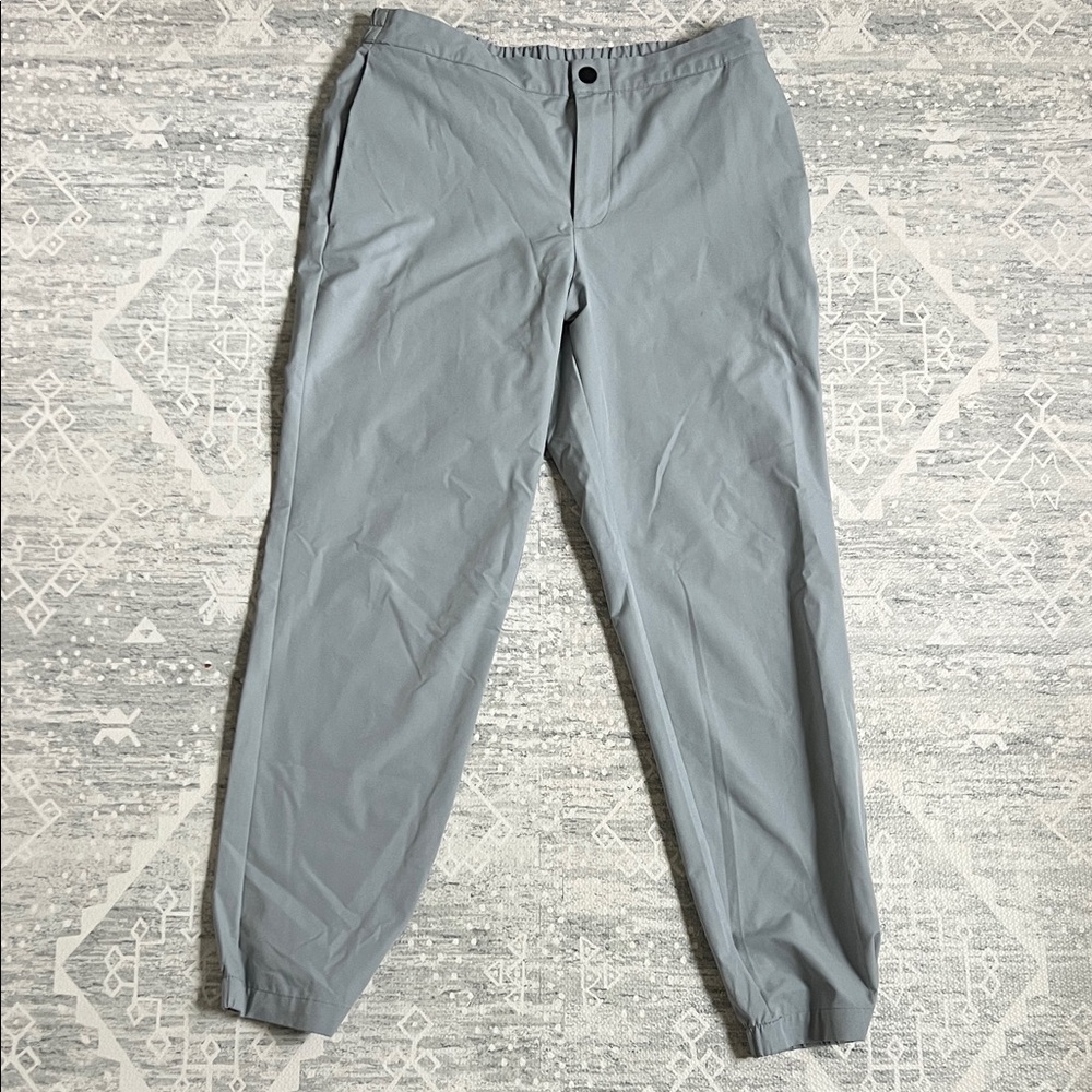 Banana Republic Mens Light Gray Athletic Jogger Chino​